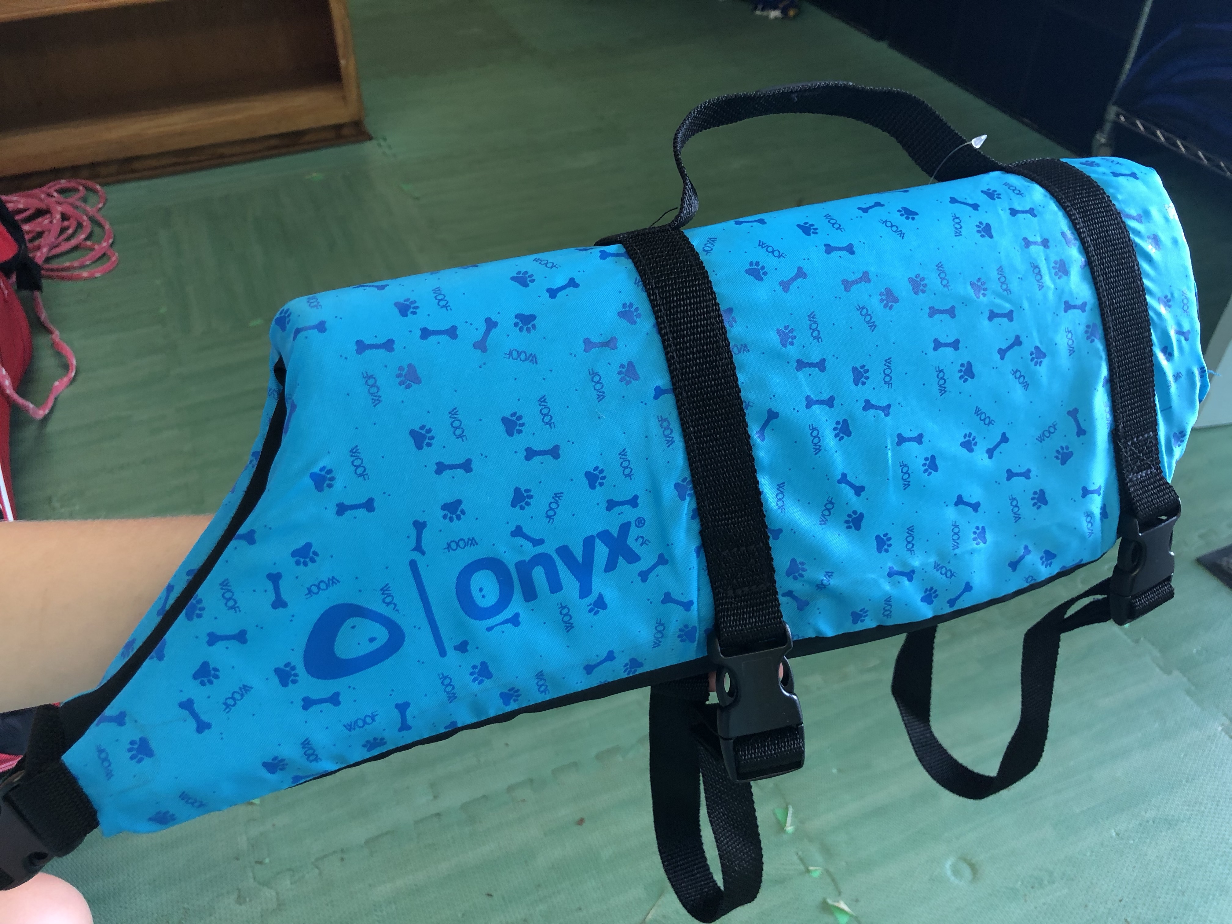 onyx life vest features